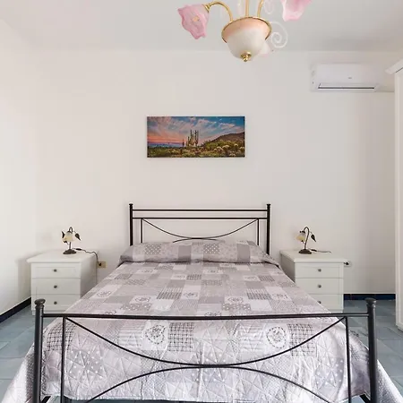 Marita By Barbarhouse Holiday home Torre Lapillo